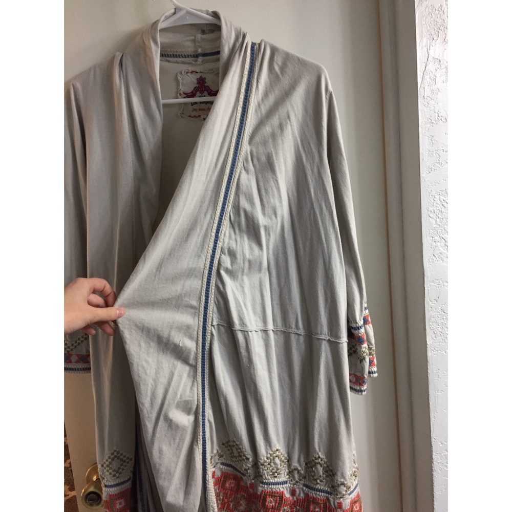 Johnny was Los Angeles embroidered duster sweater - Picture 4 of 6